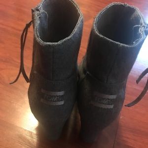Gray Toms Wedges